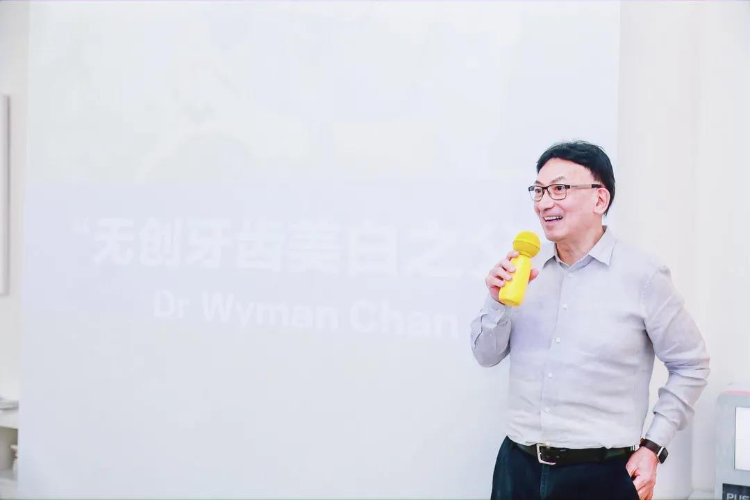 Dr. Wyman 被誉为“无创牙齿美白之父”